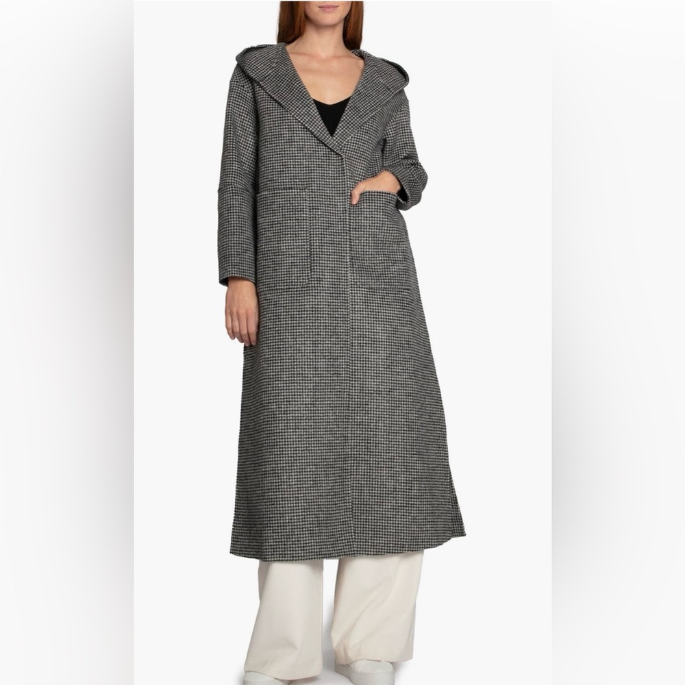 Walk My Way Wool Blend Hooded Coat
Belle & Bloom In: Camel Check